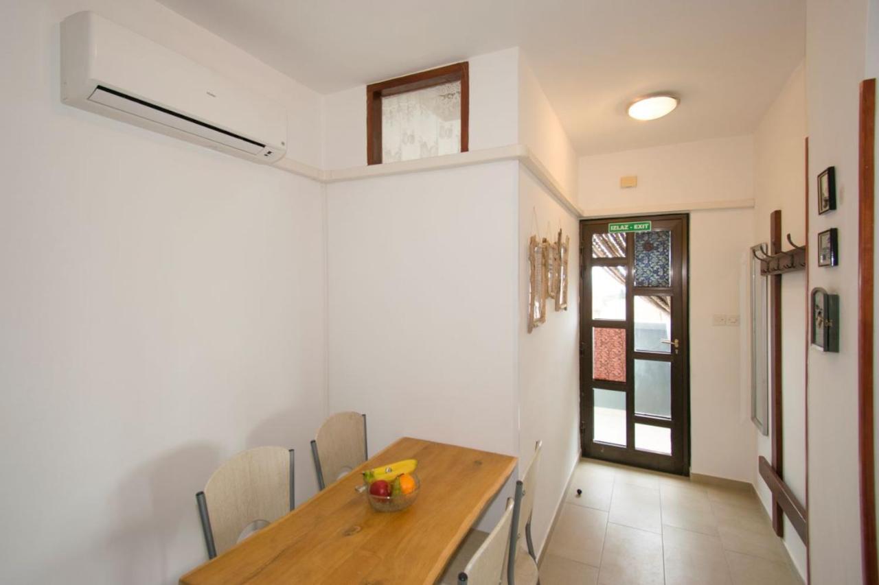 Apartman M In Premantura Exterior foto